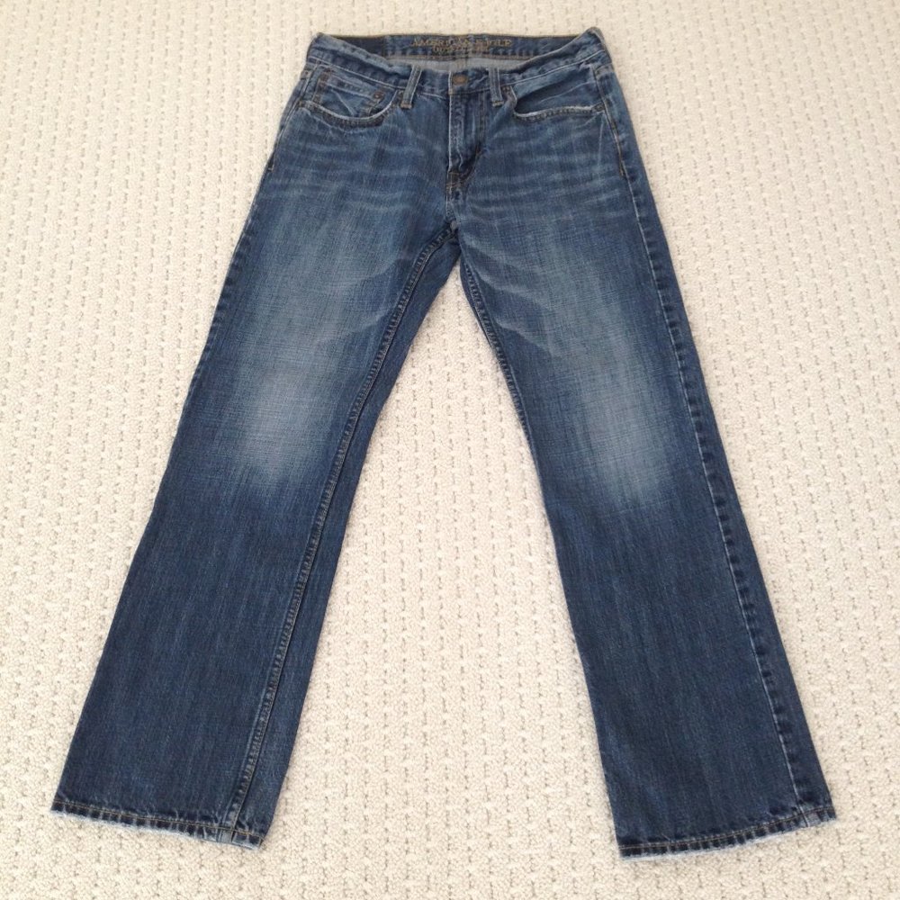 NWOT  American Eagle Outfitters Straight Jean 28x30